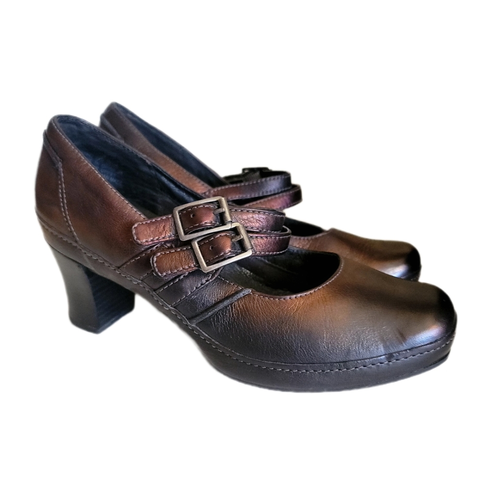 COPY - Clarks Artisan Bendables Mary Jane Heels Marilla Pumps Brown Women's 6.5